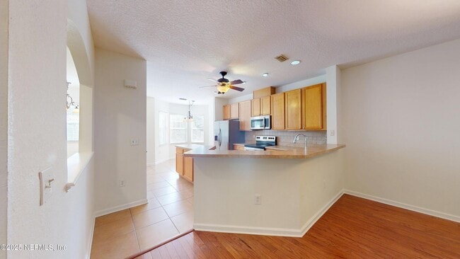 Photo - 5663 Greenland Rd