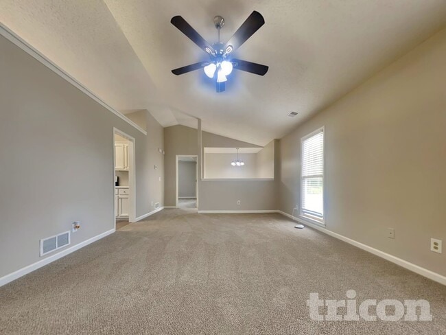 Photo - 2492 Morning Dew Pl