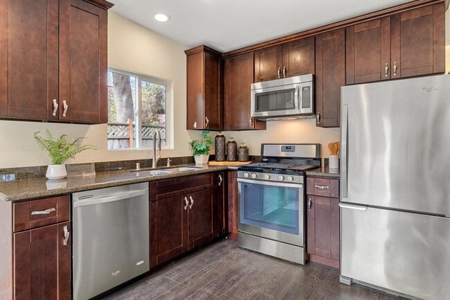 Photo - "Charming 1-Bedroom Apartment in the Heart of Bronx – Your Perfect Urban Retreat!"