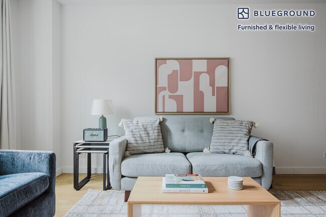 Photo - 230 W 55th St Unidad SI FL25-ID1588