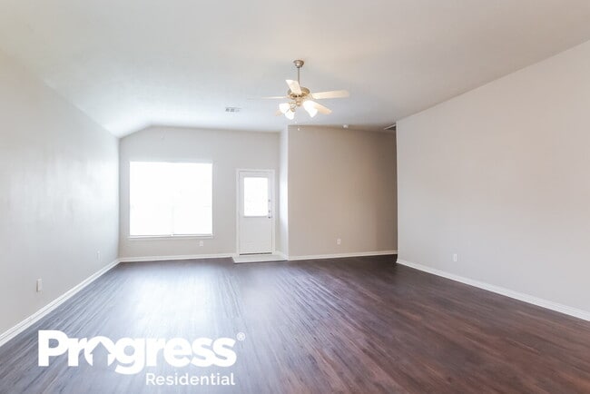 Photo - 1418 Reno Ridge Ln