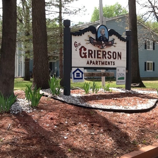 Grierson Apartments - Grierson Apartments