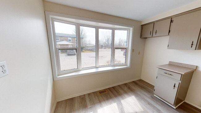 Photo - Townhomes of Thames