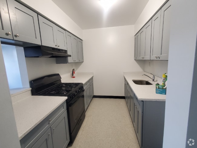 Building Photo - 954 Freeman St Rental