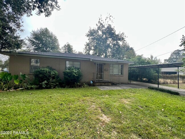 Photo - 112 Grimsby St House