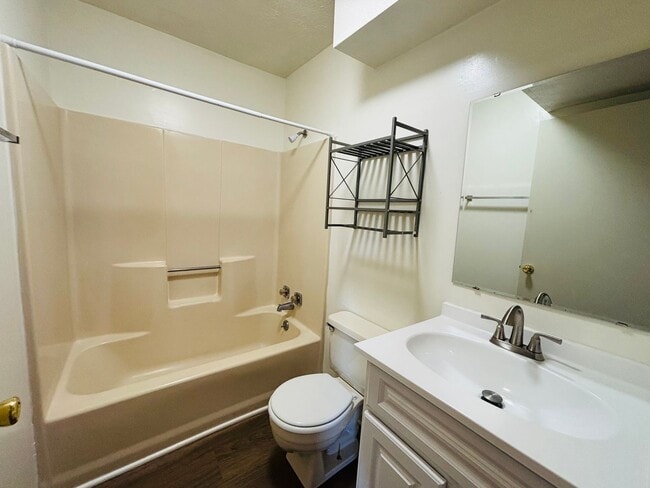 Photo - 507 Green St