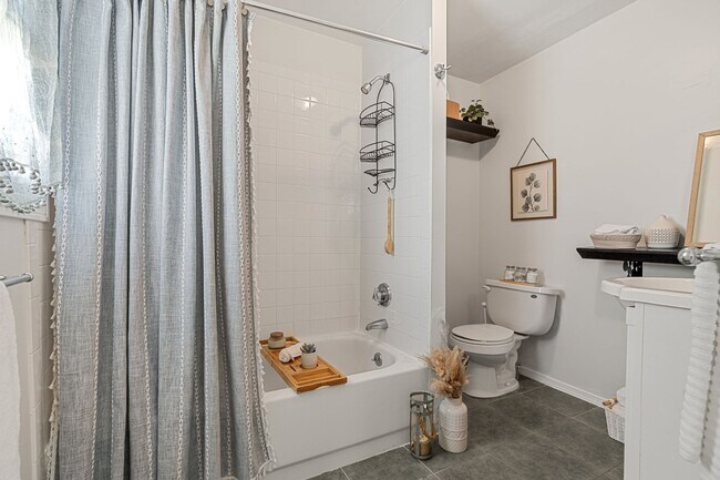 Photo - 377 Dorchester St Unit 3