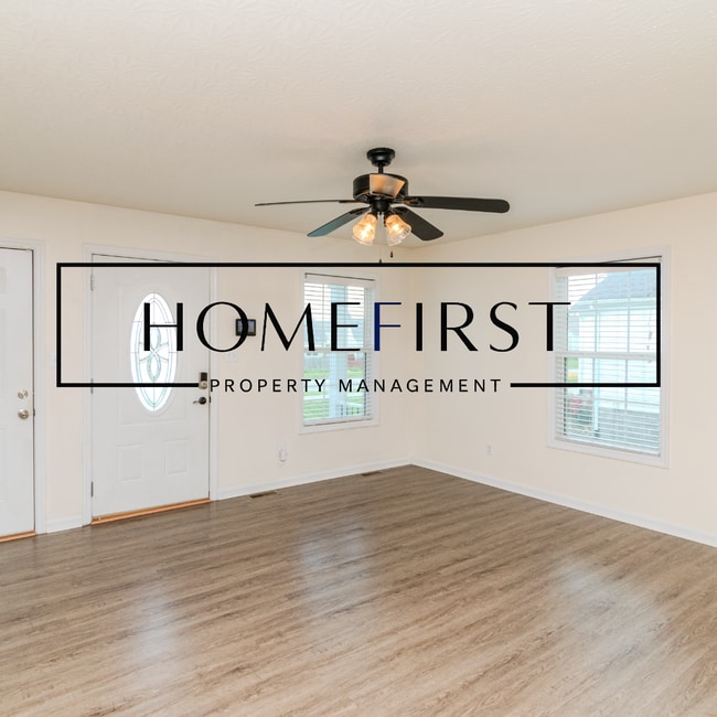Photo - 112 Newport Ln