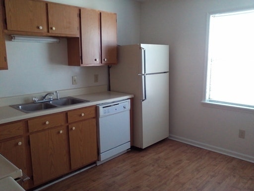 Photo - Croatan Forest Apartments