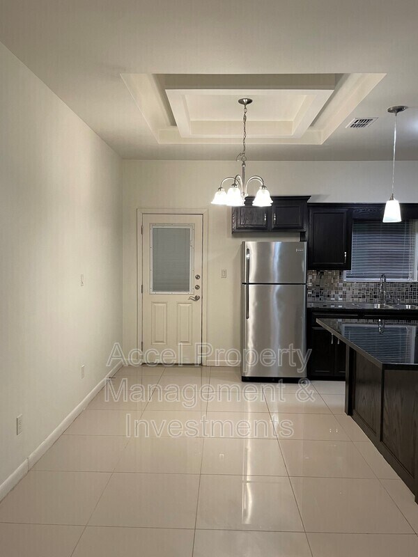 Photo - 1715 W Smith Dr Unidad 2