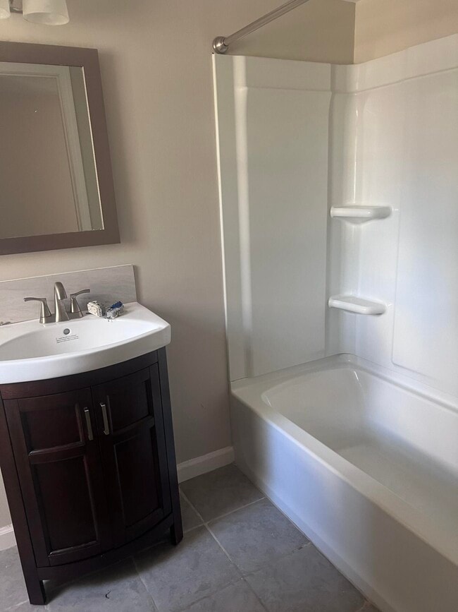 Photo - 2363 Susan Dr