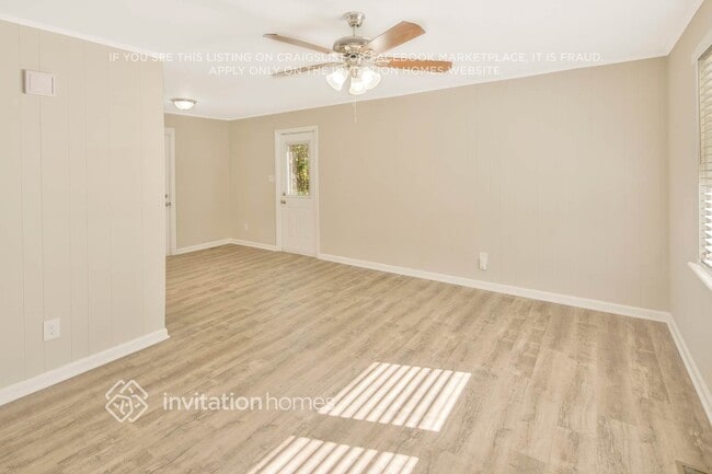 Building Photo - 1424 Sherwood Dr Rental