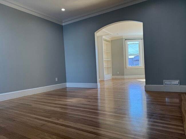 Photo - 806 42nd Ave