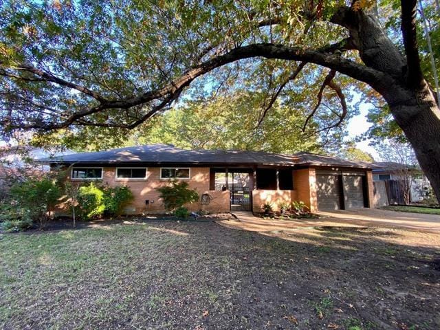 Building Photo - 7120 Dalewood Ln Rental