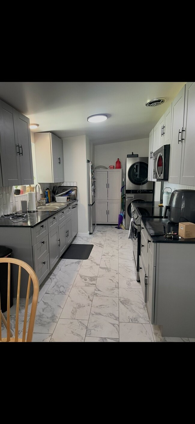 Photo - 1457 N 350 W