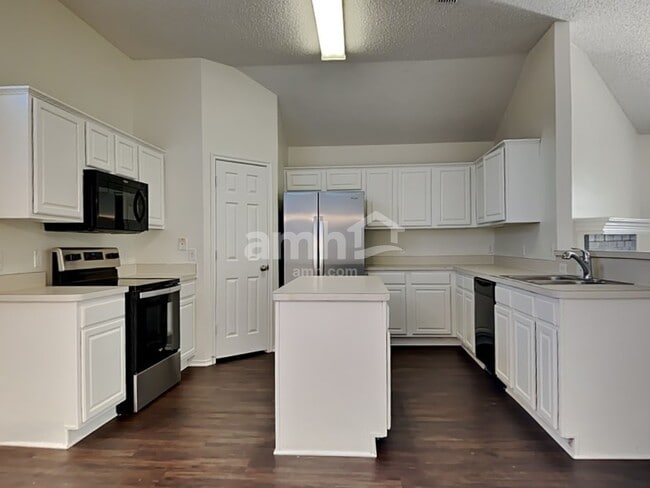 Photo - 8629 Garden Springs Dr