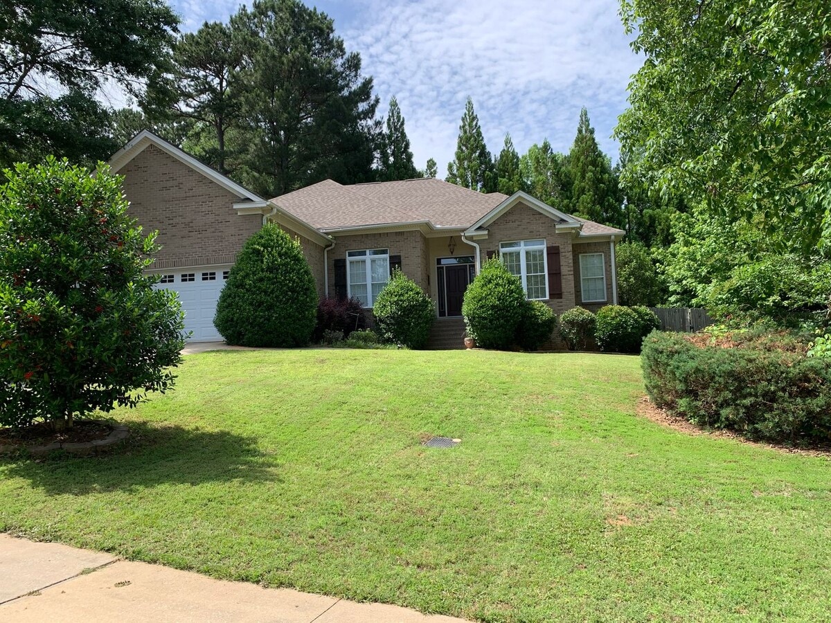 Camden Ridge Subdivision - Camden Ridge Subdivision House