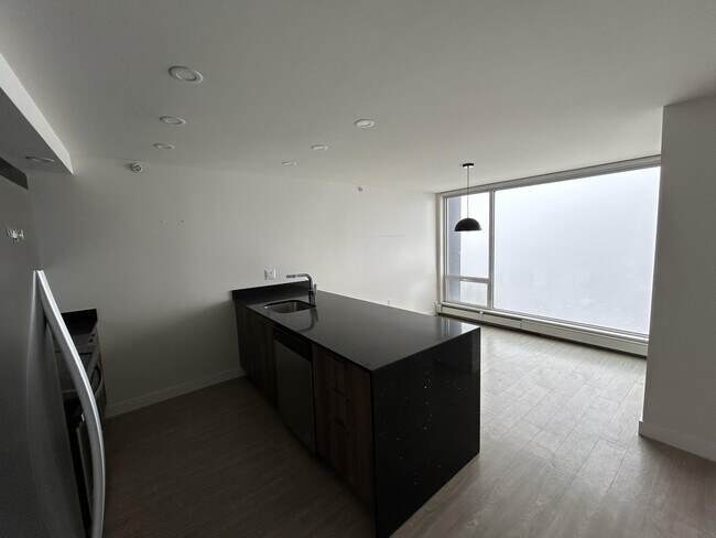 Photo - 5633-P5633 Fenwick St Unit PH209