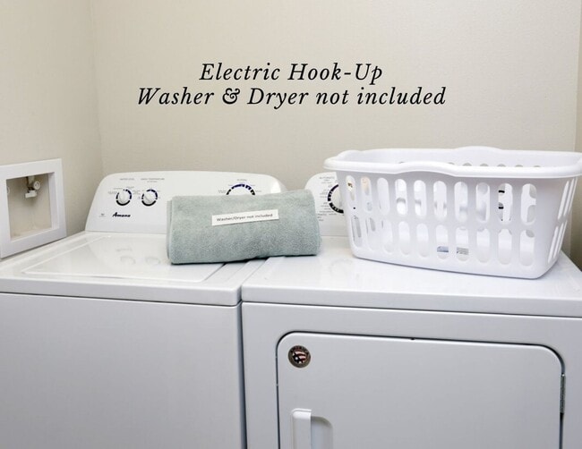 Photo - 3 Bedroom, Single-story Townhomes for rent... Unit 335 Market St.