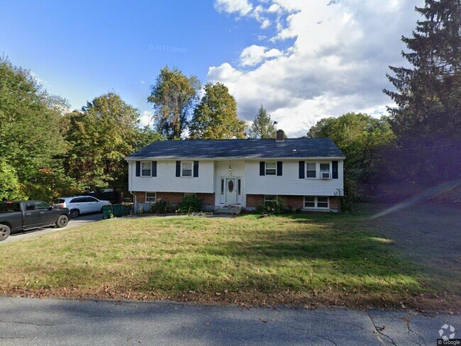 Building Photo - 23 Winsor Rd Rental