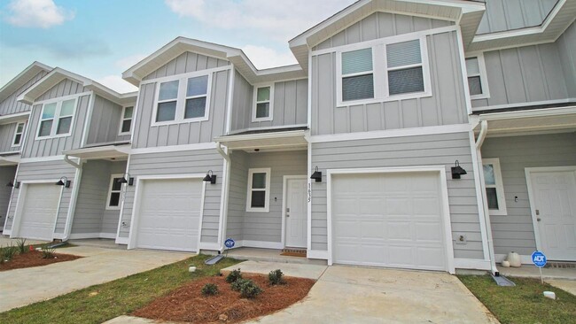 Photo - 1635 Iroquois Ct Rental