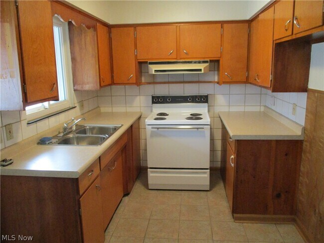 Photo - 2940 6th St Unit 4