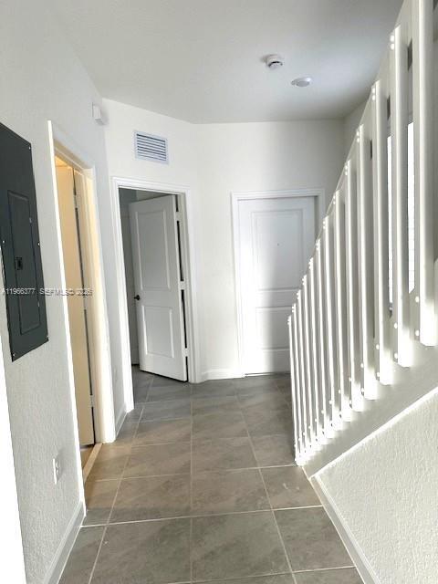 Photo - 2582 SE 29th St