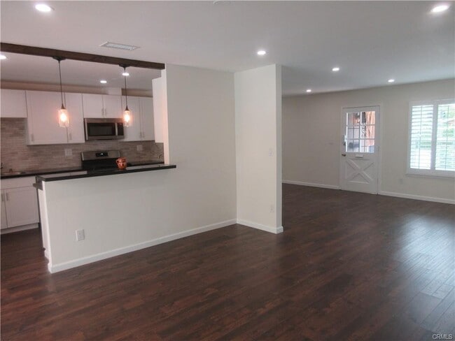 Photo - 20101 Superior St