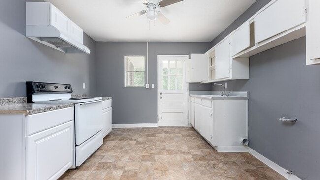 Photo - Centrally Located 2 bedroom 1 bathroom!!