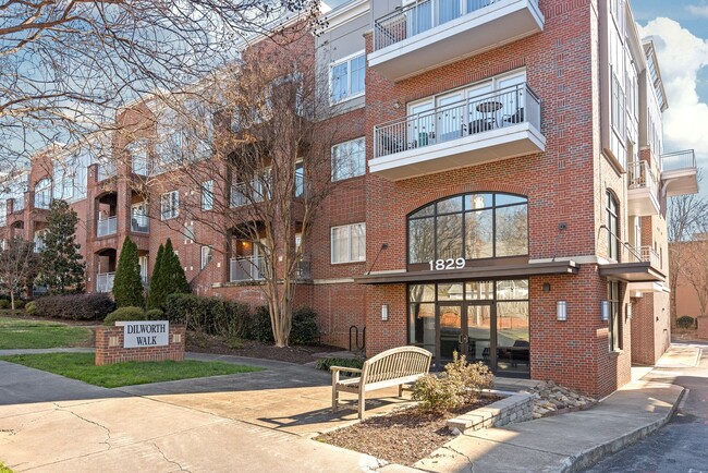 Charming 2-Bedroom Corner Condo in Dilworth! - Charming 2-Bedroom Corner Condo in Dilworth! Unidad 310