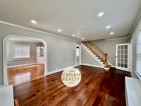 Building Photo - 86 Roydon Rd Rental