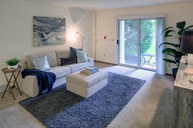 Photo - Sauk Creek Apartments