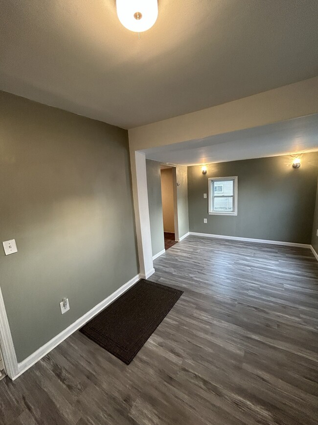 Photo - 79 W Cornell Ave