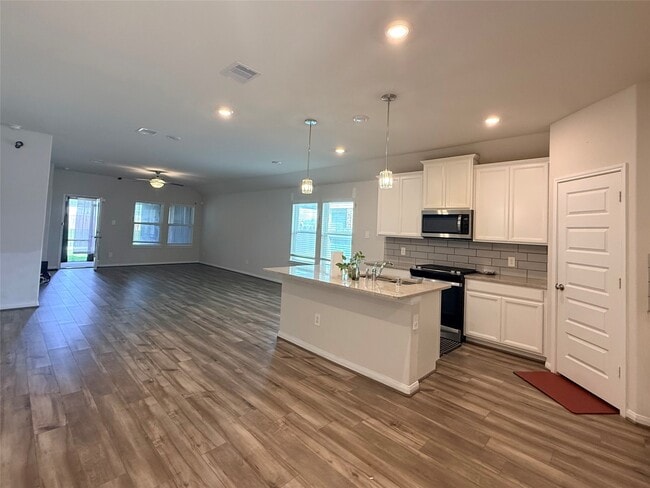 Photo - 3914 Dry Creek Dr