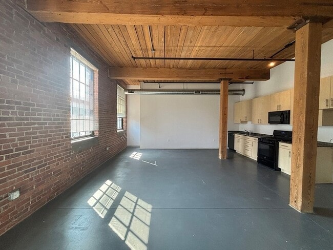 Building Photo - 88 Gerrish Ave Unit 205 Rental