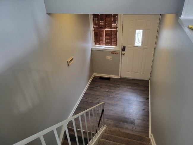 Photo - 490 Mt Hope Ave