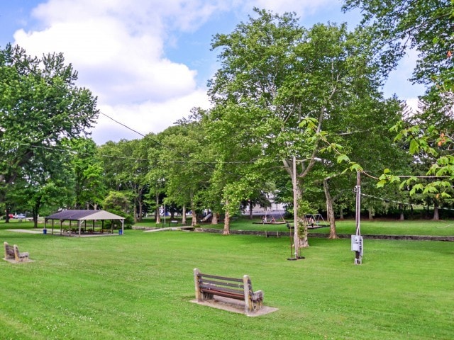 Espacio comunitario al aire libre - Park Court Apartments