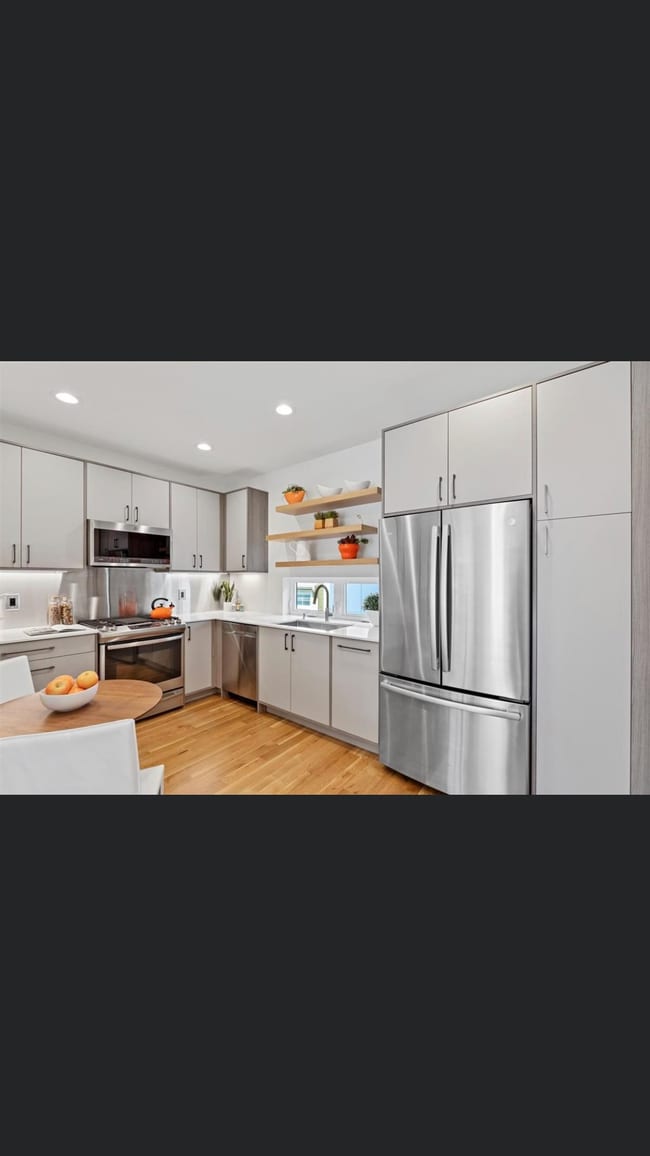 Photo - 3306 W Government Way