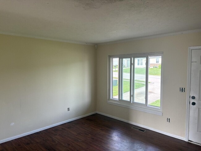 Photo - 4013 Hunters Green Dr