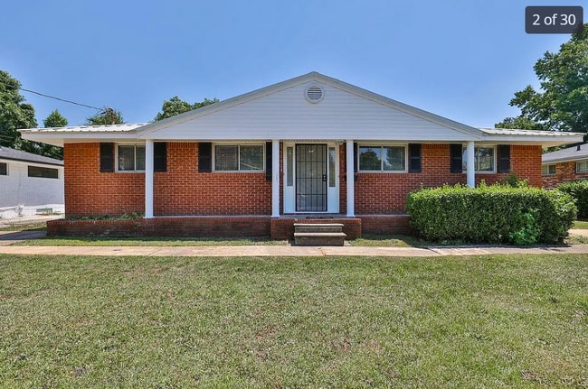 Building Photo - 1422 Vesta Ave Unit A Rental