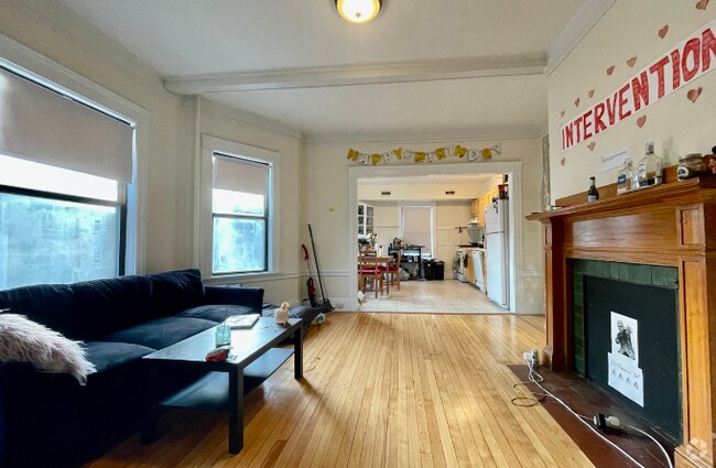 Building Photo - 24 Hamilton Rd Unit 1 Rental