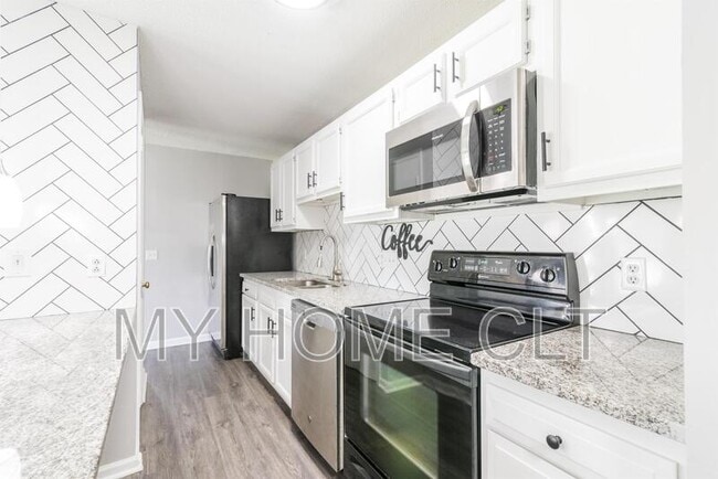 Photo - 6158 Meadow Rose Ln