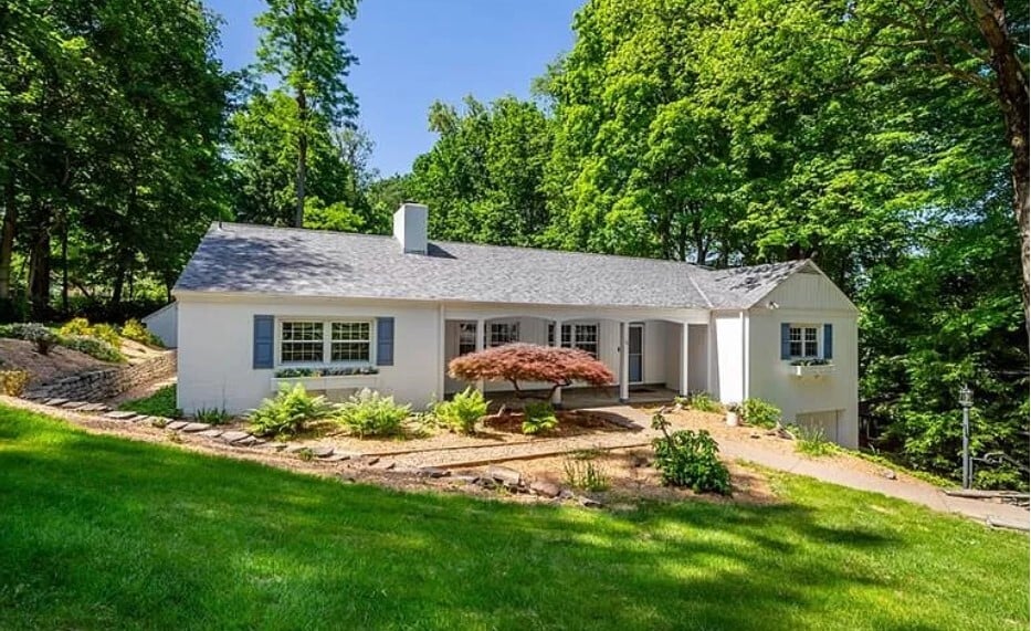 Photo - 3562 Forest Rd