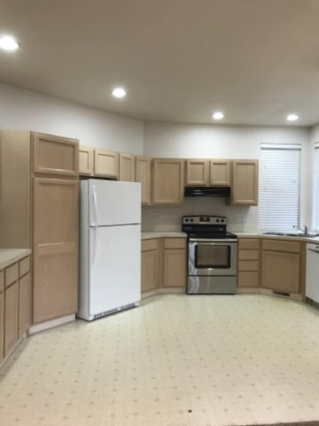 Photo - 601 Windemere Cir