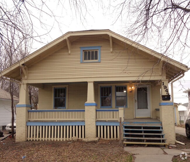 Building Photo - 1942 S 15th St. Rental