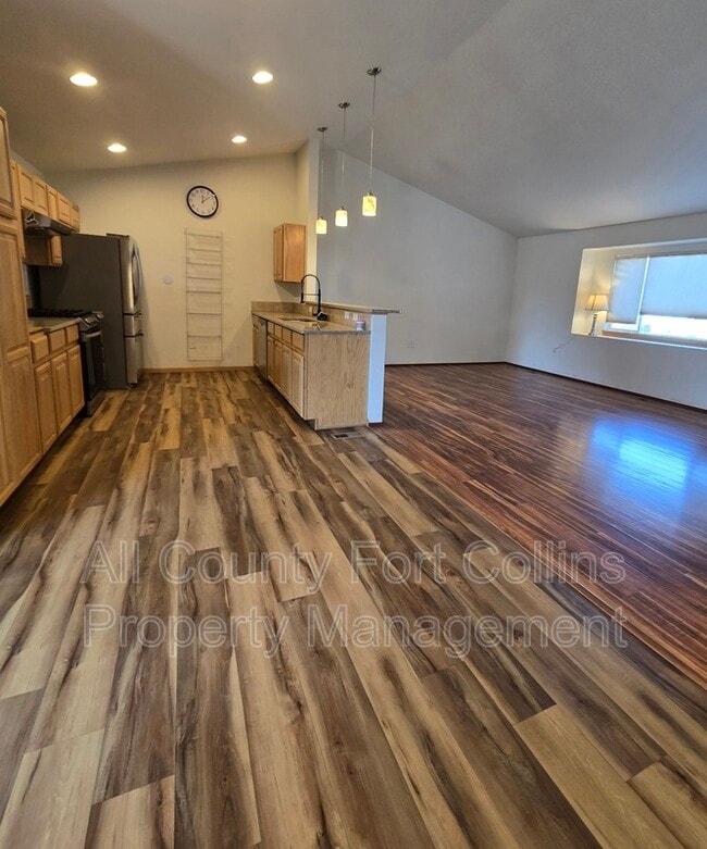 Photo - 3727 Mt Spalding St