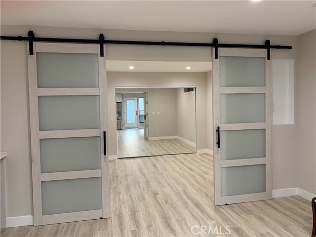 Photo - 2 Singletree Ln