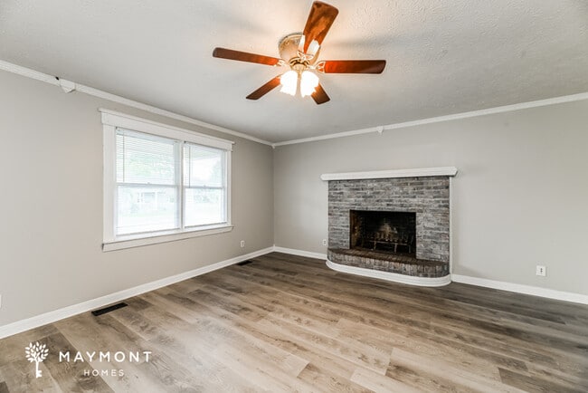 Photo - 606 Six Lakes Dr