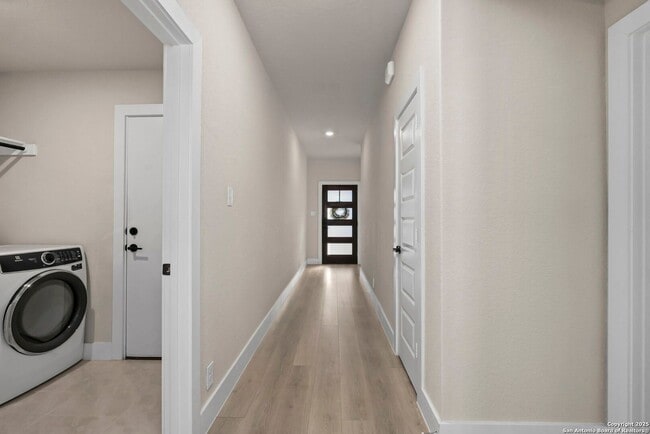 Photo - 4 Bedroom/2 Bath BrookStone Creek Subdivision