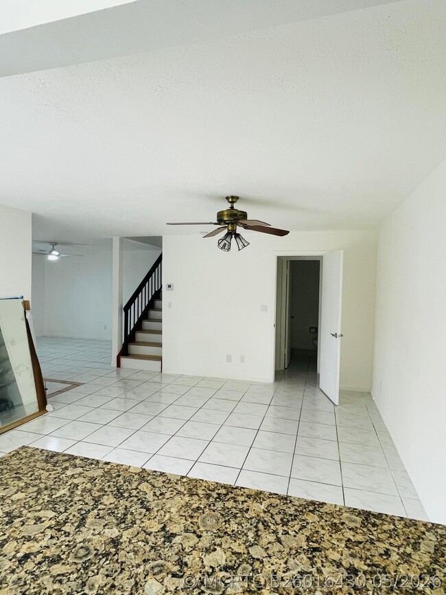 Photo - 617 NW 132nd Terrace
